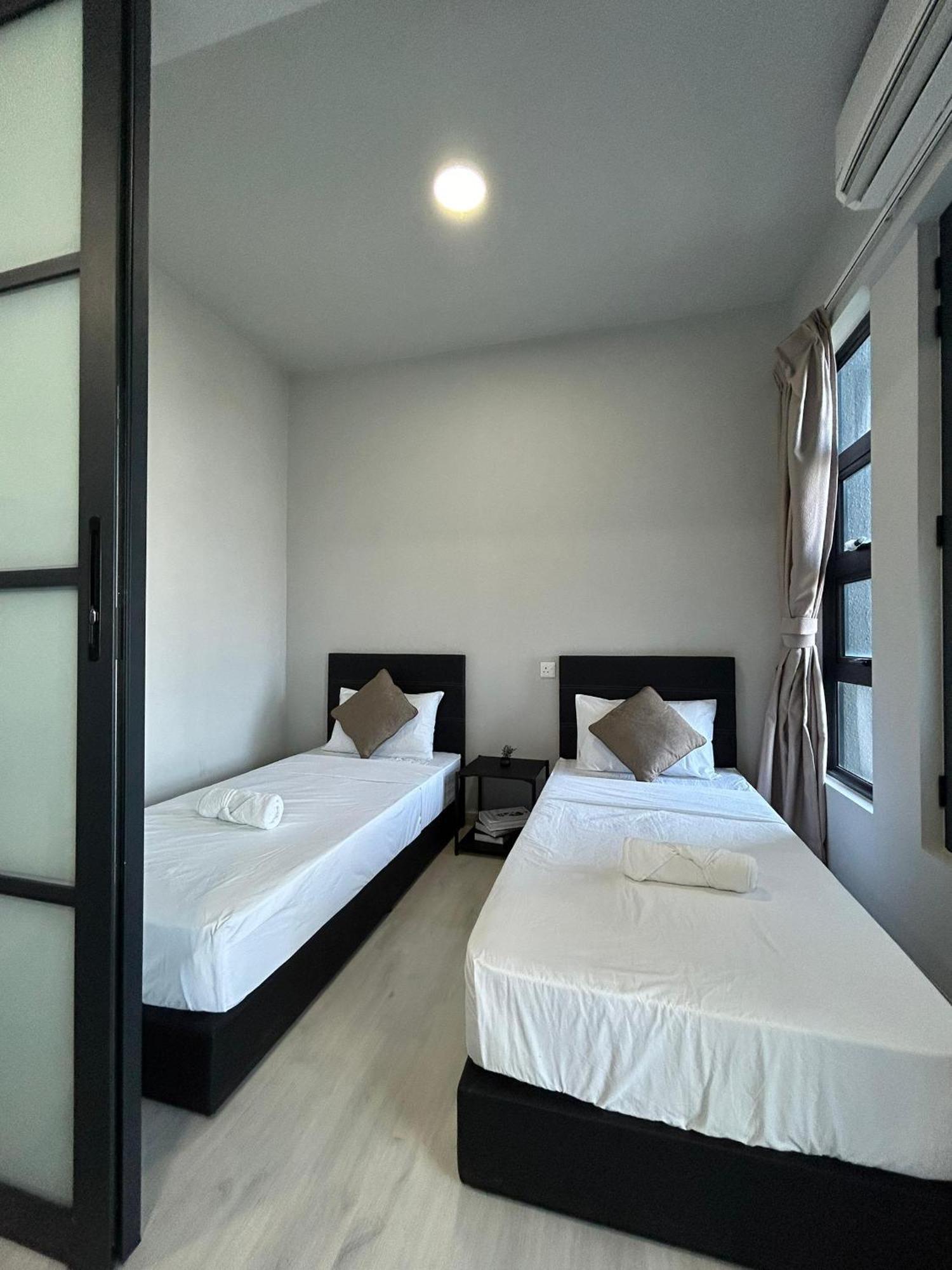 Апартаменты Jesselton Quay Sea & Pool View For 6 Pax Кота-Кинабалу Экстерьер фото